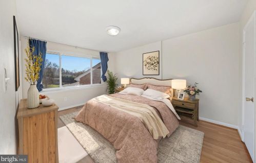 5537 Burnside Dr, Rockville MD 20853-2457 exterior