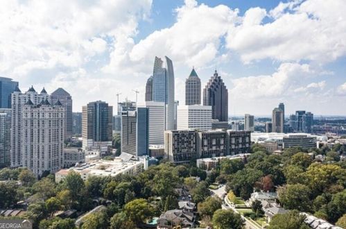 217 15 St, Atlanta GA 30318-7805 exterior