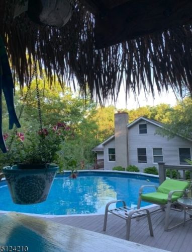 1020 Owassa Rd, Fredon NJ 07860-4120 exterior