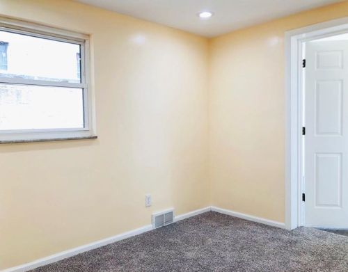 2929 Webster Ave, Pittsburgh PA  15219-4209 exterior