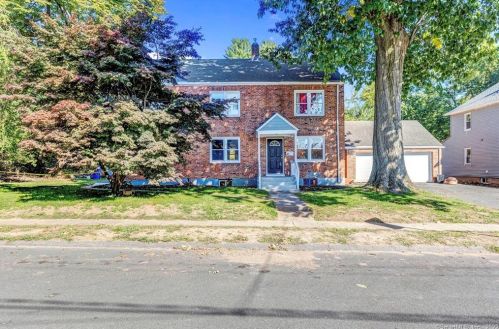 80 Allen St, Windsor, CT 06095-4402