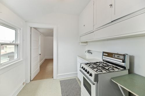 1137 49, Milwaukee WI 53214-3527 exterior