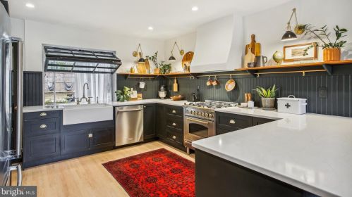 3015 Nash Pl, Washington DC  20020-3640 exterior