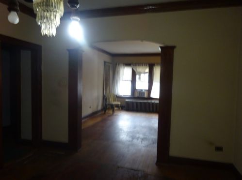 5225 Melrose St, Chicago, IL 60641-4227