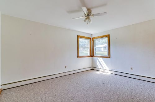 5 Glenwood Ave, Dover NH 03820-2307 exterior