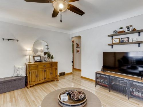 143 22nd Ave, South Saint Paul MN 55075-5846 exterior