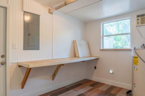 5602 Gateway Dr, Tampa FL  33615-4123 exterior