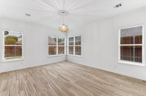 1664 Sagebrush Dr, Frisco TX 75033-7649 exterior