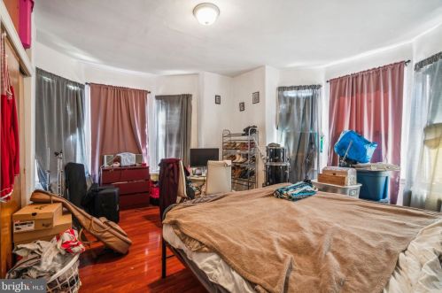 2114 22nd St, Philadelphia PA 19121-1401 exterior