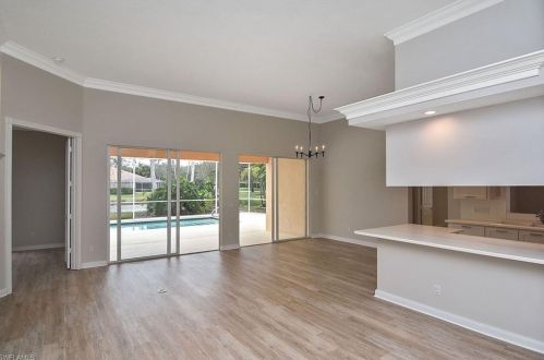 3104 Dominica Way, Naples FL 34119-1605 exterior