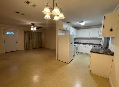 5 13th St, Defuniak Springs FL  32435-2413 exterior