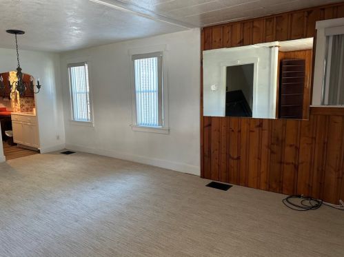 2436 Woodstock Ave, Pittsburgh PA 15218-2631 exterior