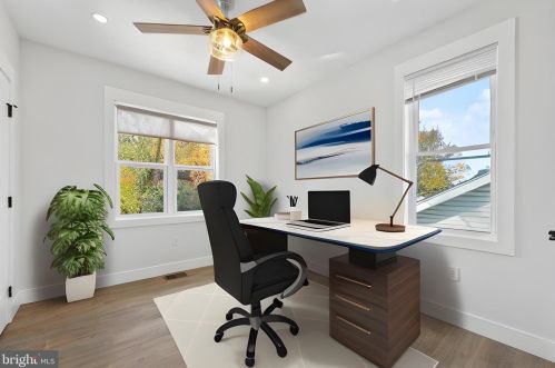 2207 Rand Pl, Washington DC 20002-1912 exterior