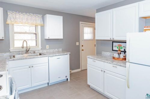 118 Faribault St, Duluth MN 55803-1728 exterior