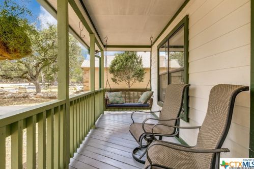 643 Guadalupe Dr, Spring Branch TX 78070-5402 exterior