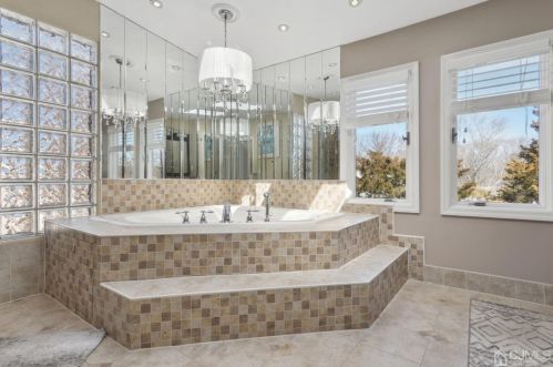 11 Beverly Rd, Old Bridge NJ  08857-1613 exterior