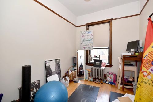 3308 Clifton Ave, Chicago IL  60657-2225 exterior