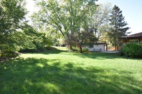 4439 Spg Ln, Milwaukee WI 53223-4454 exterior