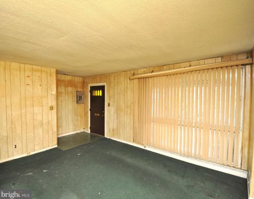 2236 15th St, Washington, DC 20018-1223