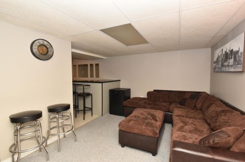 935 113, Milwaukee WI 53226-3401 exterior