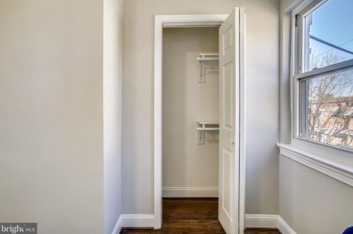 1343 Dexter Ter, Washington DC 20020-5204 exterior