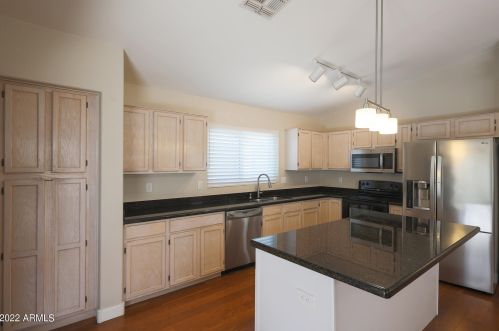 1713 Gail Dr, Chandler AZ  85225-8713 exterior