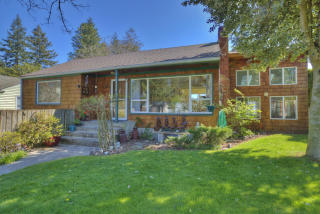 15828 7th Ave, Seattle WA  98166-3010 exterior