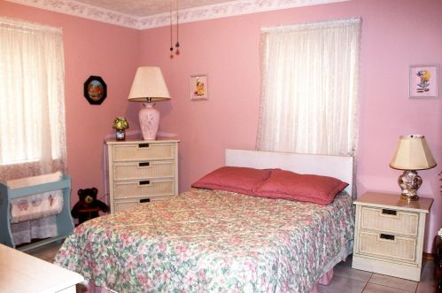 372 Carter Ave, Fort Pierce FL 34983-2998 exterior