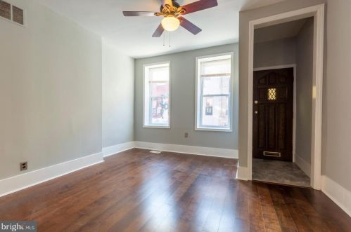 343 Mercy St, Philadelphia PA  19148-2631 exterior