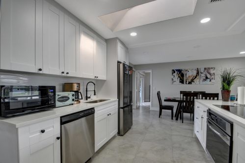 716 18 St, Boynton Beach FL 33426-5450 exterior