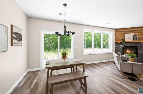 4063 Ugstad Rd, Duluth MN 55811-3621 exterior