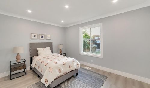 1154 Angmar Ct, San Jose CA  95121-2509 exterior