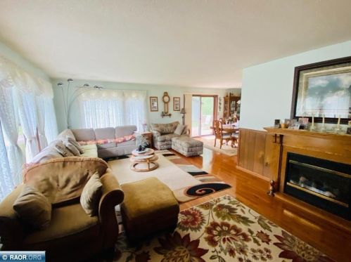 520 41 St, Hibbing MN 55746-3282 exterior