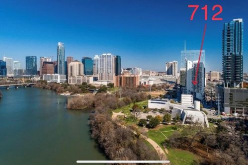 603 Davis St, Austin TX  78701-4207 exterior