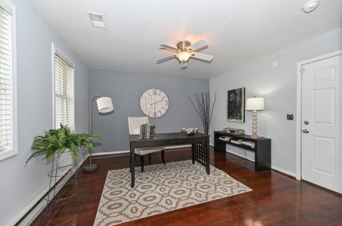 204 Reservoir Ave, Milwaukee, WI 53212-3758