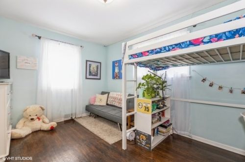 1314 Caton Ave, Joliet IL 60435-5702 exterior