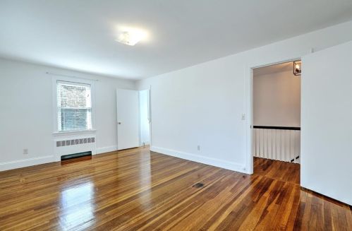 136 9th St, Providence RI 02906-2931 exterior