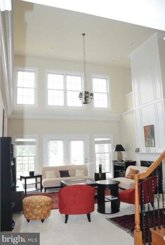 310 Long Trail Ter, Rockville, MD 20850-7762