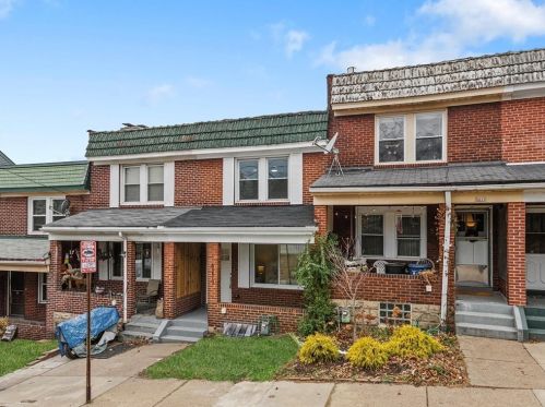 5273 Duncan St, Pittsburgh, PA 15201-2414