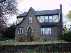 151 Bellevue St, Newton, MA 02458-1834