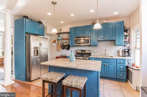 41 Durham St, Philadelphia PA 19119-1821 exterior