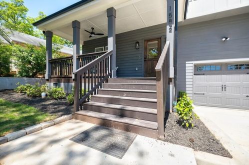 1582 Liberty Ave, Atlanta, GA 30317-2309