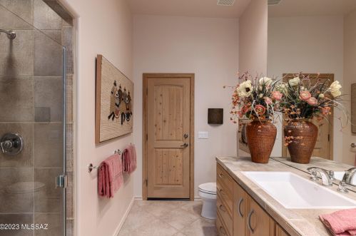 13623 Placita Montanas De Oro, Tucson AZ 85755-8685 exterior