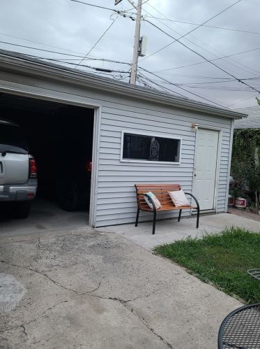 2310 Moody Ave, Chicago IL 60639-2732 exterior