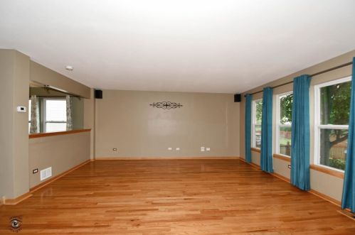 1011 Butterfield Cir, Joliet IL 60404-8148 exterior