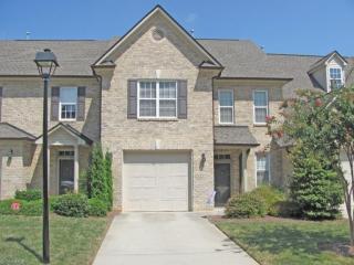 6102 Morgan Ashley Dr, Greensboro, NC 27410-4033