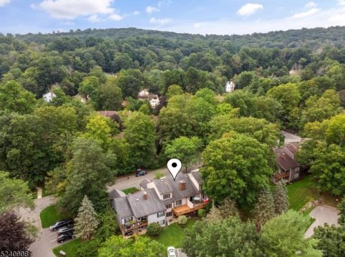 62 Goldfinch Dr, Hackettstown NJ 07840-3008 exterior