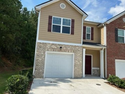 6904 Rogers Pt, Lithonia GA  30058-7056 exterior