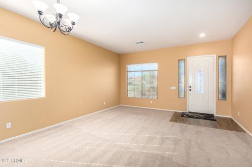 4433 Cottontail Rd, Phoenix AZ  85086-1447 exterior