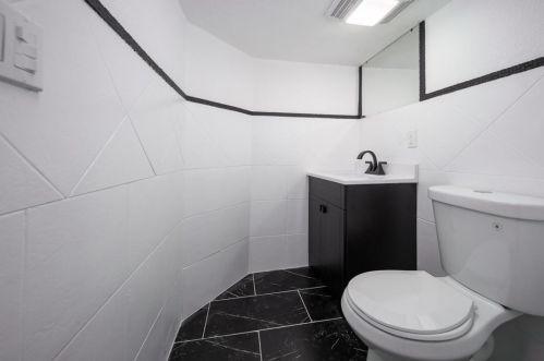 4167 47th St, Milwaukee WI  53216-1528 exterior